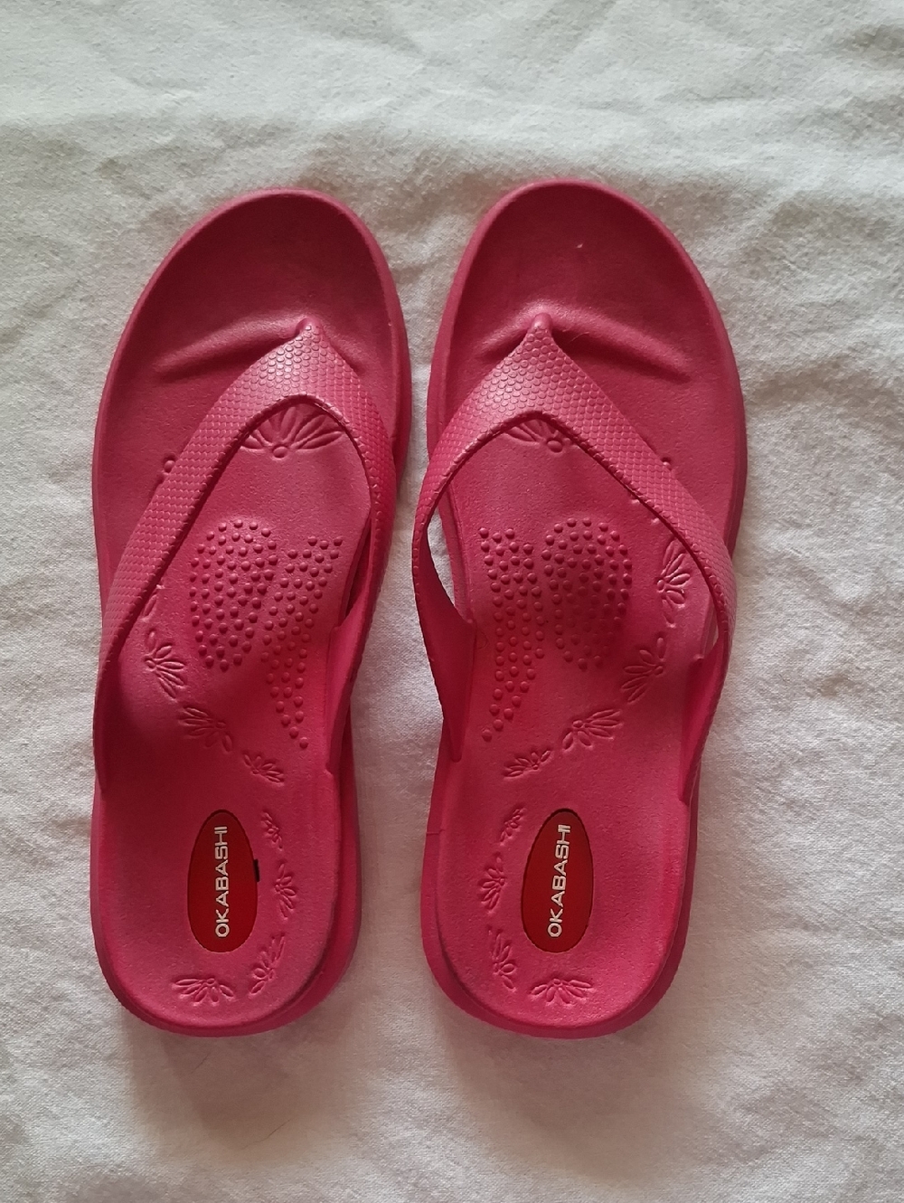 Okabashi Bright Pink Heart Detail Flip Flops